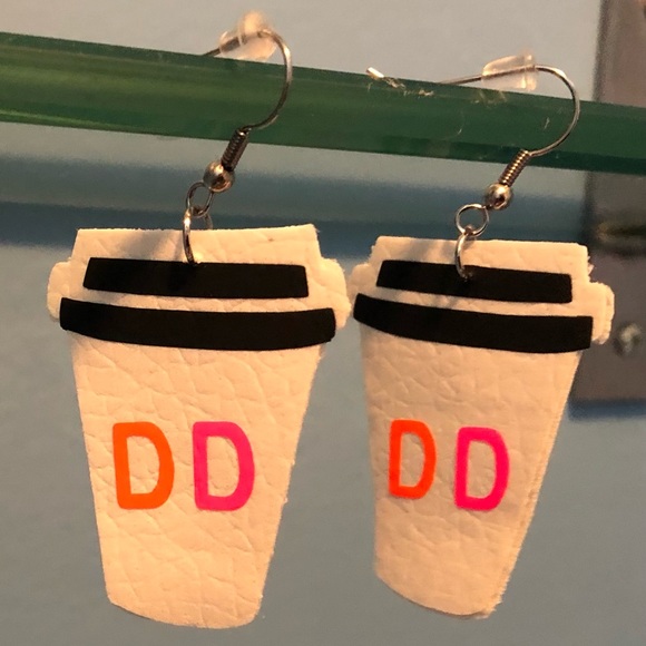 Dunkin cup faux leather earring. - Picture 2 of 2